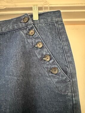 La Ligne High-Rise Button-Accent Jeans in Dark Blue